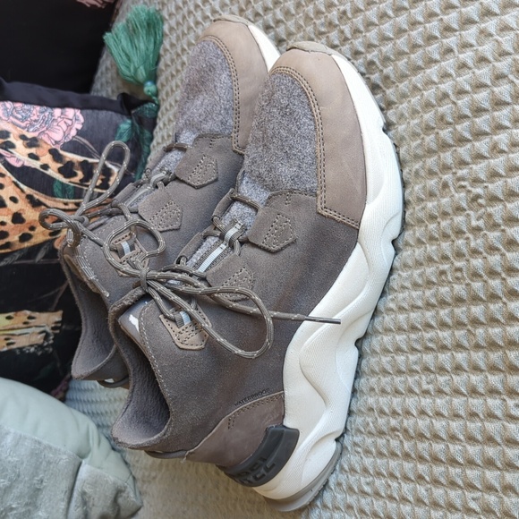 Sorel Shoes - SOREL Kinetic Caribou Shoes